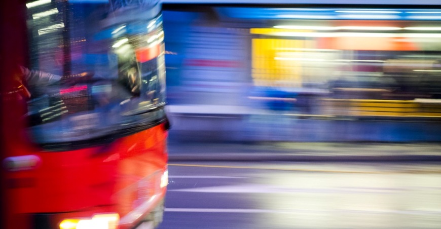 The Bus Arrives [Image Credit: Guido Gloor Modjib - https://www.flickr.com/photos/glodjib/16372030716/]